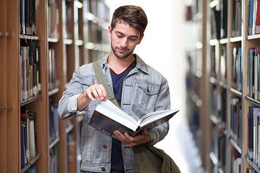 ما الحقل الأعلى فرصة للقبول الجامعي توجيهي 2008 ؟